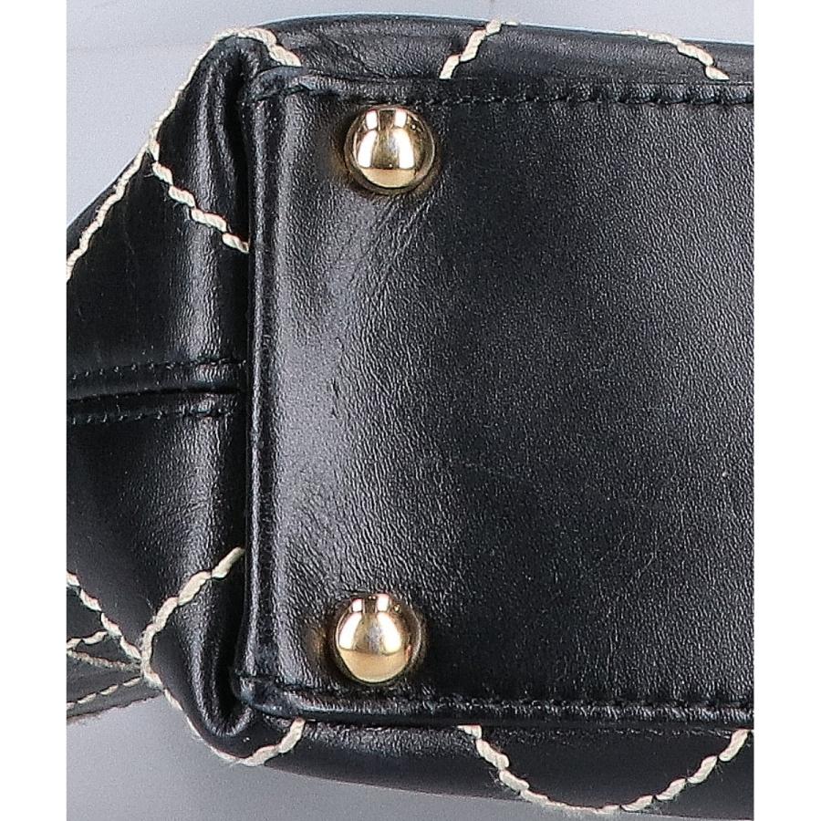 CHANEL（シャネル） 7番台 A18126 ワイルドステッチ カーフレザー ココ 