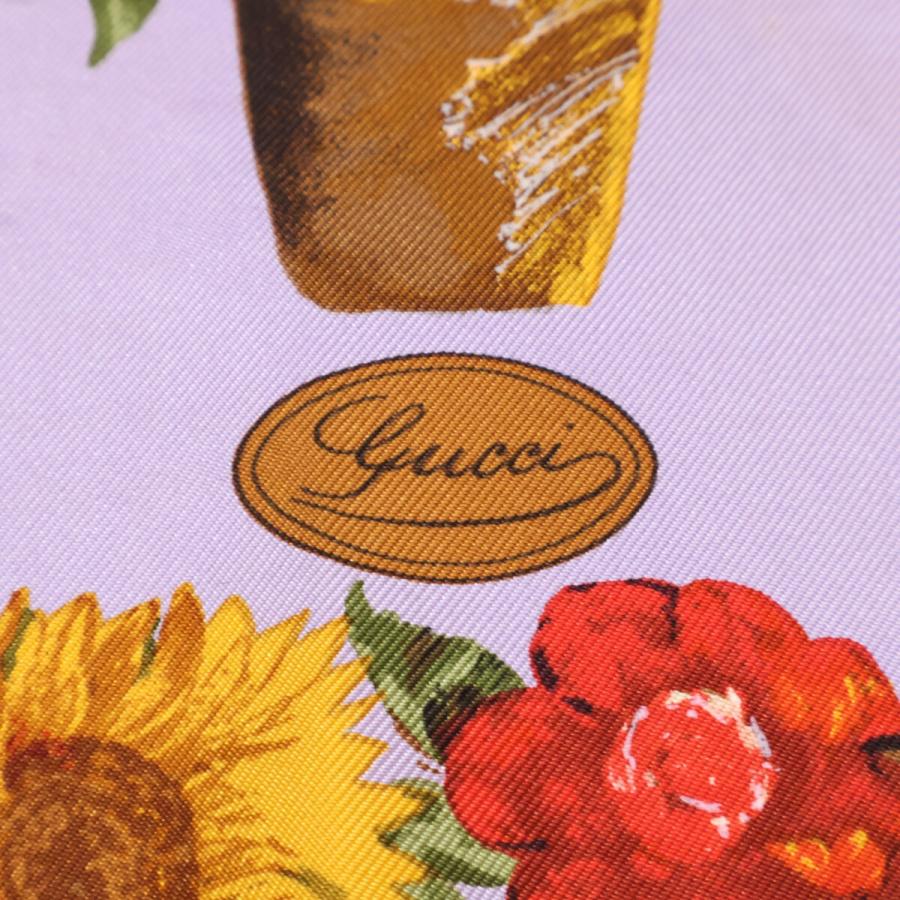 GUCCI（グッチ） 美品 フラワー柄 シルク スカーフ レディース