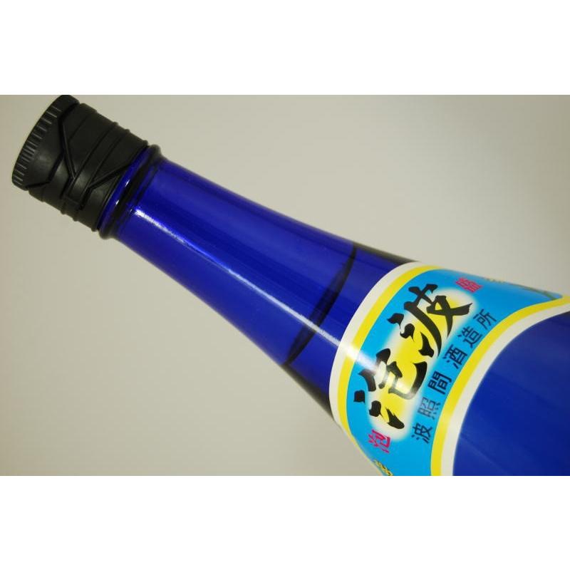 泡波 通常便 送料無料 (琉球泡盛) ブルー瓶 30度 1800ml : ワイン