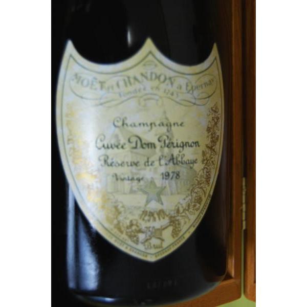 87795176_1