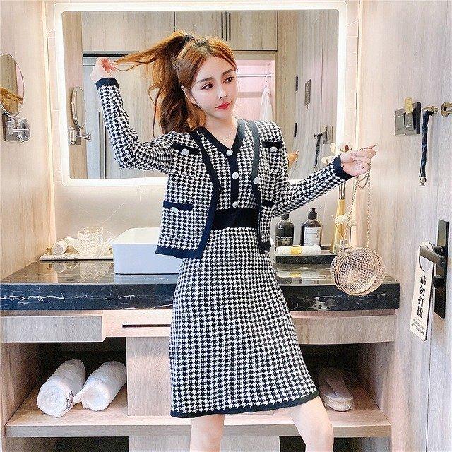 超安い品質 長袖 フリル Vネック ミニ丈 タイトスカート 黒 白 レディース セットアップ 入学式 60代 50代 40代 30代 代 10代 Ol キャリアウーマン 入園式 卒園式 卒業式 セットアップ サイズ S Www Ellepiserramenti It