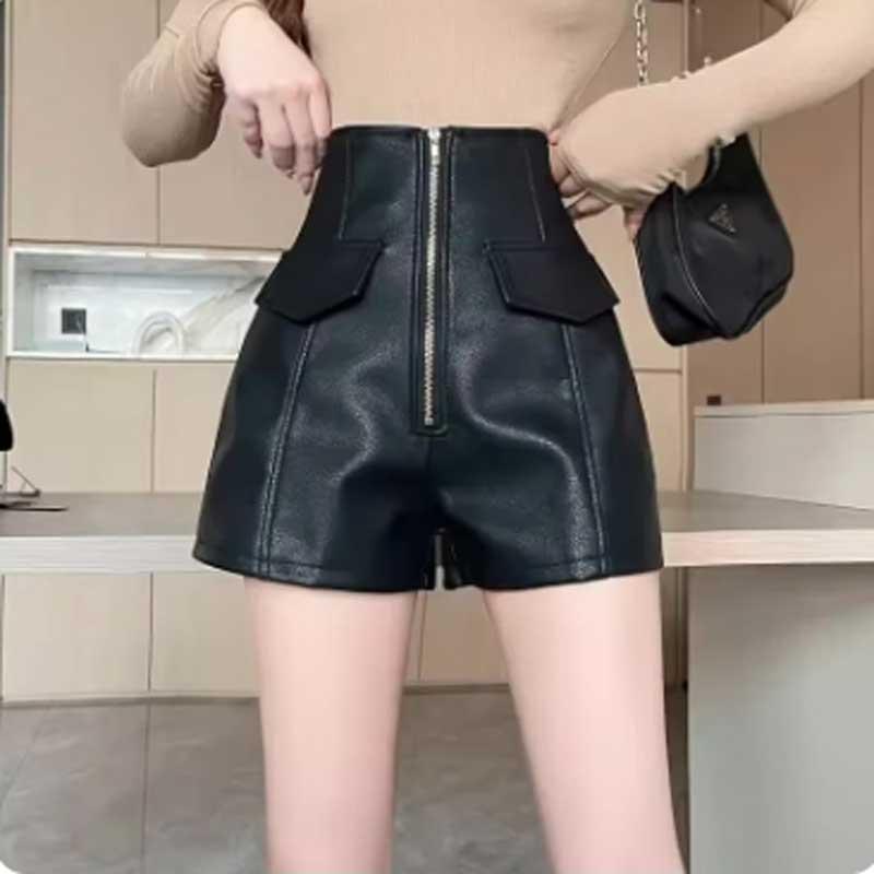 送料無料２〜4日後到着 レザーパンツ ダンサー 衣装 ヒップホップ パンツ レディース ステージ カラオケ衣装 フェイクレザーショートパンツ S M L XL 黒 |  | 02