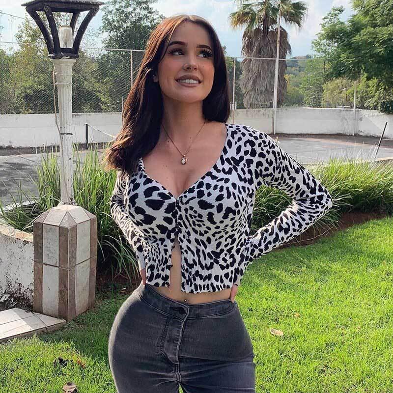 送料無料３〜５日後到着 ボタンダウンスタイリッシュ セクシートップス 牛革柄カジュアル長袖vネックスキニーtシャツ 伸縮性あるブラウス M Lサイズ |  | 02