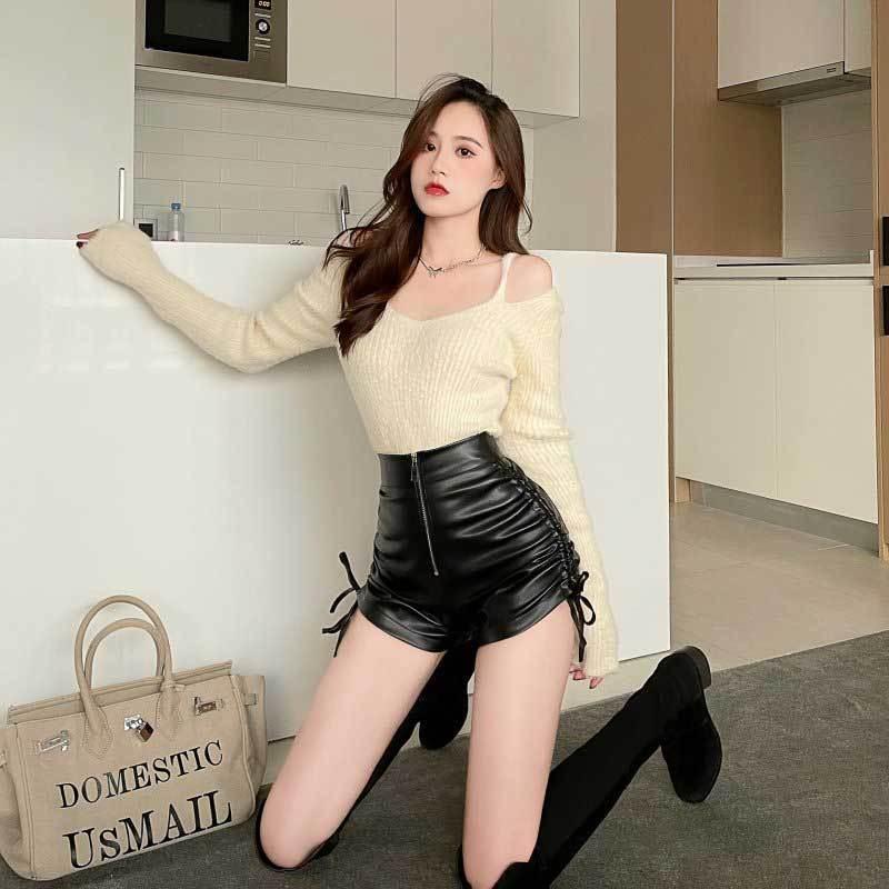 送料無料2〜3日後到着 レザーパンツ ホットパンツ シュートパンツ レディース サイドヒモシャーリングパンツに ソフトなブラウスでコーデネート S M L XL 黒 |  | 02