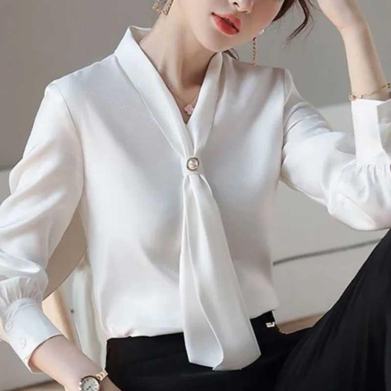 送料無料２〜３日後到着 演奏会 コーラス ブラウス 白 第九 合唱衣装 フォーマル ボータイブラウス 長袖ジョーゼットボータイブラウス かぶりタイプ |  | 01