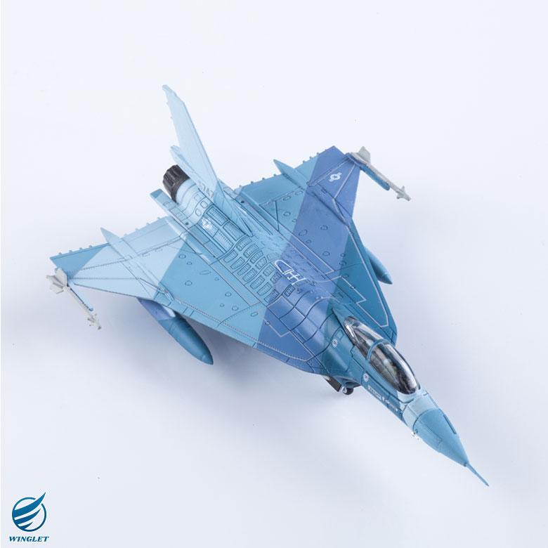Aviation Fighters Series ダイキャストモデル 1/144 F-16XL
