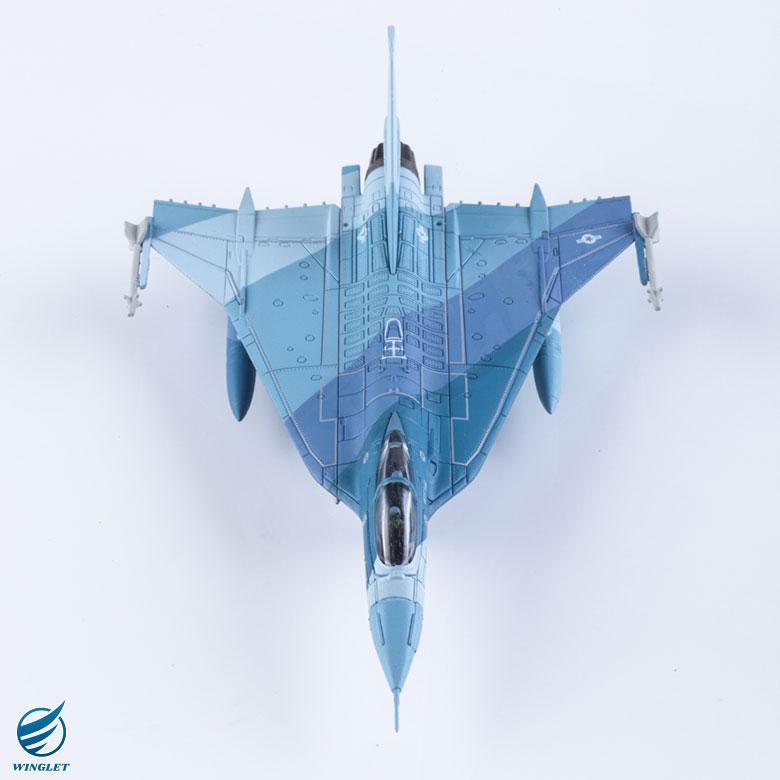 Aviation Fighters Series ダイキャストモデル 1/144 F-16XL