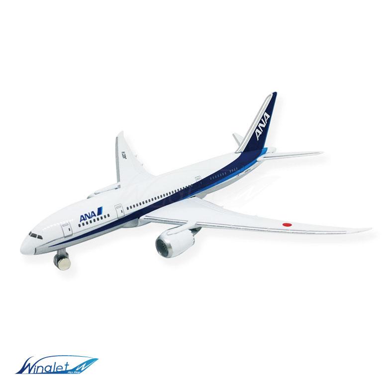 ANA 飛行機とミニカーセット トミカ 飛行機と空港ではたらく車がセットになった「787