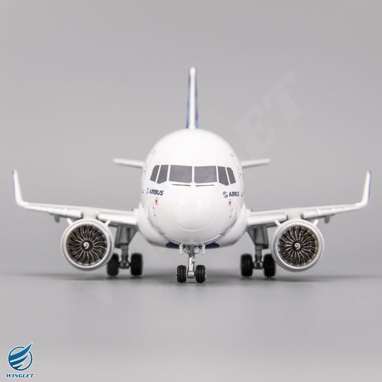 AIRBUS A320 neo ハウスカラー デフォルメ ダイキャスト モデル 塗装