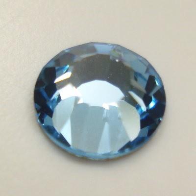 スワロフスキー】 クリスタルラインストーン 3mm アクアマリン 【40個 