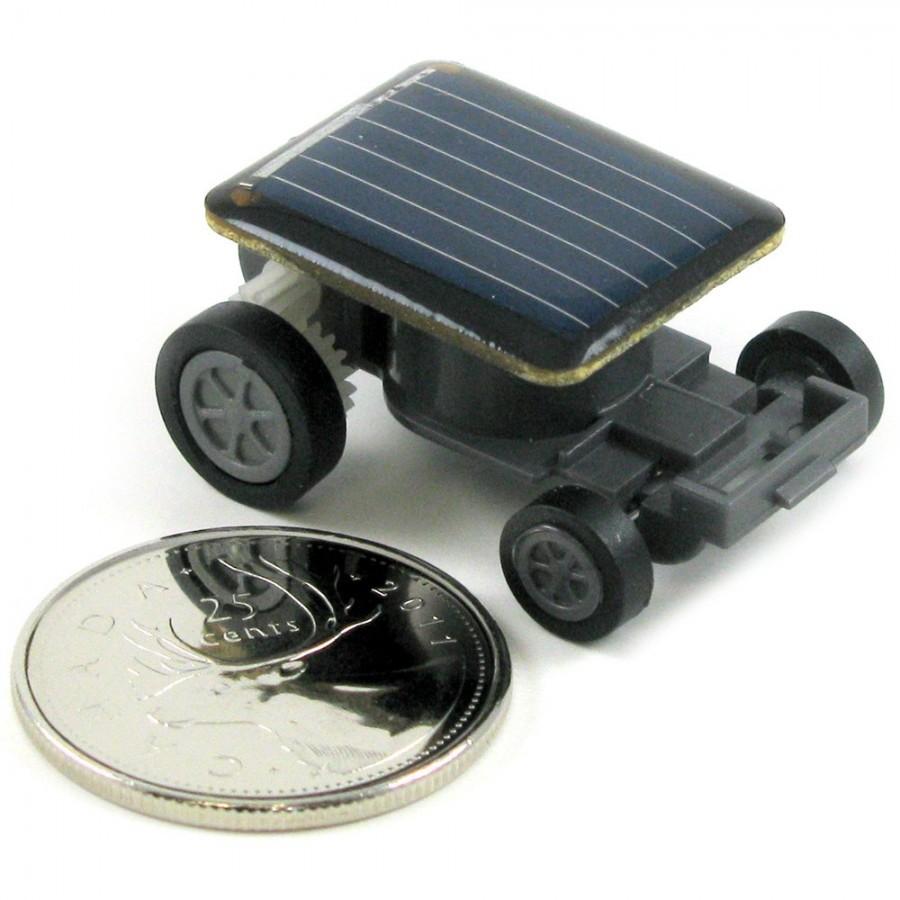 世界最小　ソーラーカー　太陽下で動く |  | 03