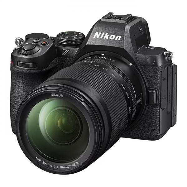 ニコン（Nikon） デジタル一眼カメラ Z5II 24-200 レンズキット