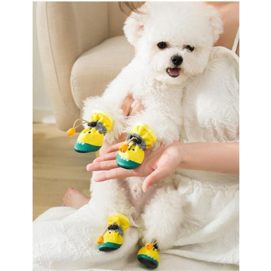 50 Off 犬 靴 ドッグシューズ 上品 靴下 ソックス 4個入 脱げない 柔らかい 嫌がらない ソフト ブーツ 履物 肉球保護 滑り止め 子型犬 中型犬 Discoversvg Com