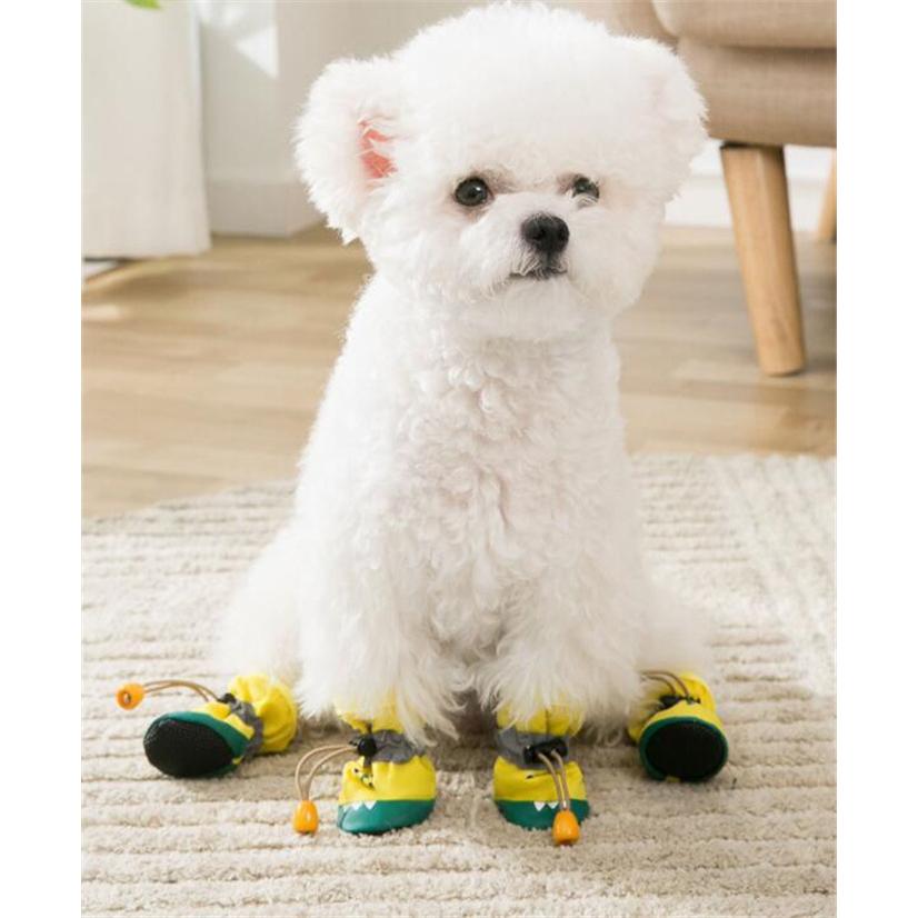 50 Off 犬 靴 ドッグシューズ 上品 靴下 ソックス 4個入 脱げない 柔らかい 嫌がらない ソフト ブーツ 履物 肉球保護 滑り止め 子型犬 中型犬 Discoversvg Com