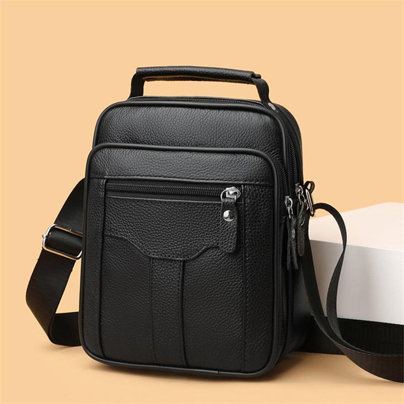 ショルダーバッグ メンズ 本革 小さめ ボディバッグ ミニ 軽量 手提げ