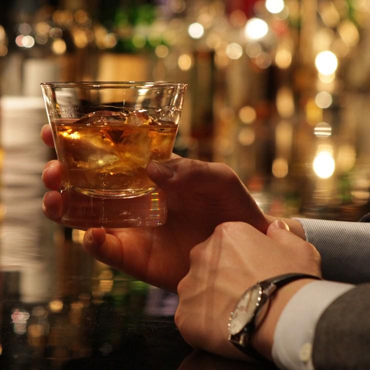 生涯を添い遂げるグラス ロックグラス ロック トランスペアレント 国産杉箱 職人技 ギフト プレゼント 日本製 グッドデザイン賞 |  | 05