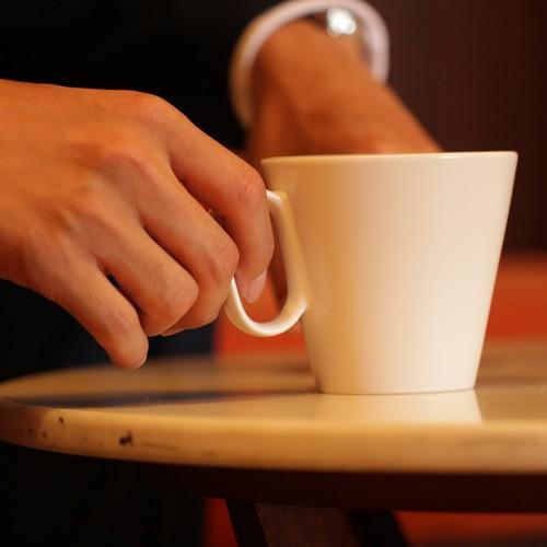 生涯を添い遂げるマグ マグカップ 美濃焼 ラージ ホワイトマット 岐阜県 ギフト プレゼント 日本製 グッドデザイン賞 コーヒーカップ |  | 03