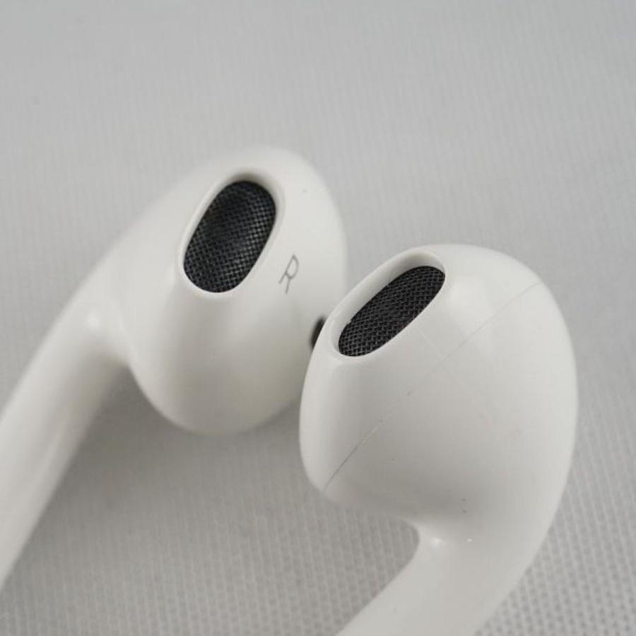 Apple EarPods with Lightning connector イヤホン USED美品 Apple EarPods with Lightning connector イヤホン USED美品