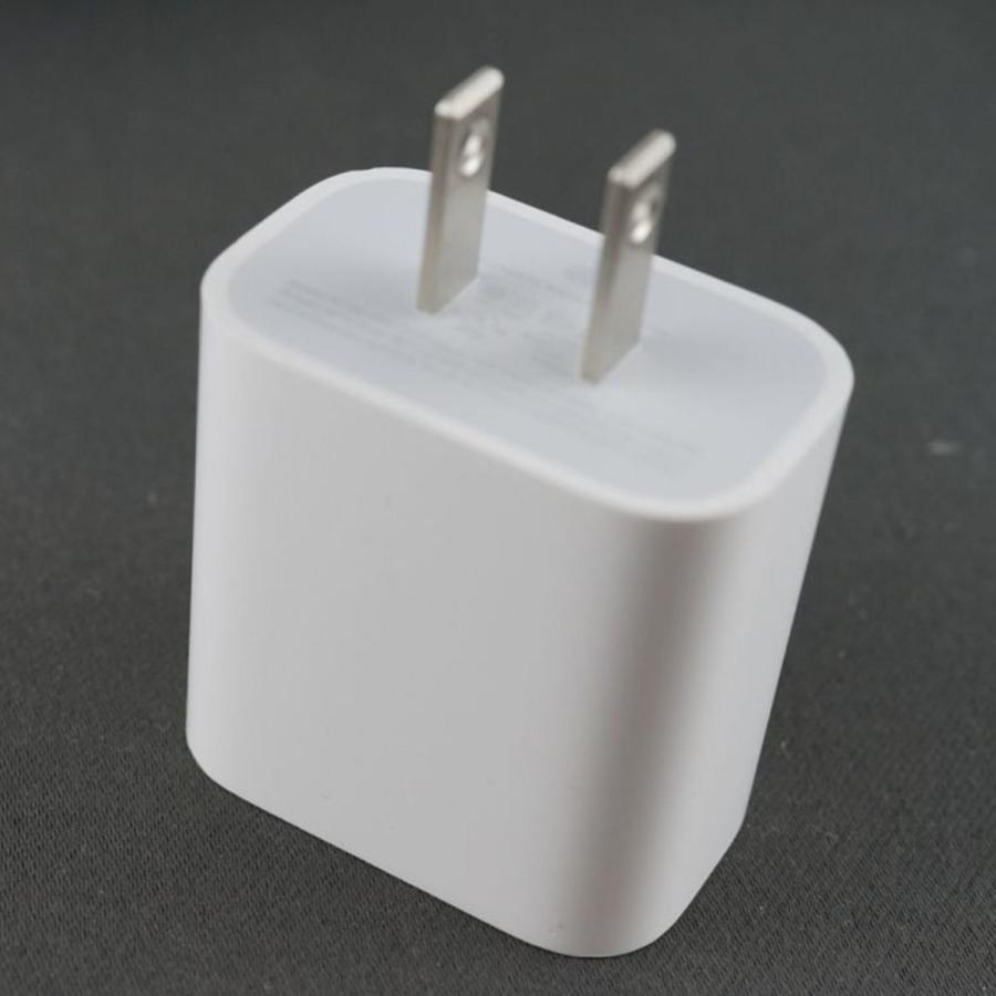 Apple 純正 18W USB-C電源アダプタ USED美品 A1720 MU7T2LL/A Apple 純正 18W USB-C電源アダプタ USED美品 A1720 MU7T2LL/A