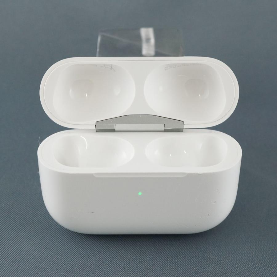 Apple AirPods Pro 充電ケースのみ USED品 第一世代 イヤホン Apple AirPods Pro 充電ケースのみ USED品 第一世代 イヤホン