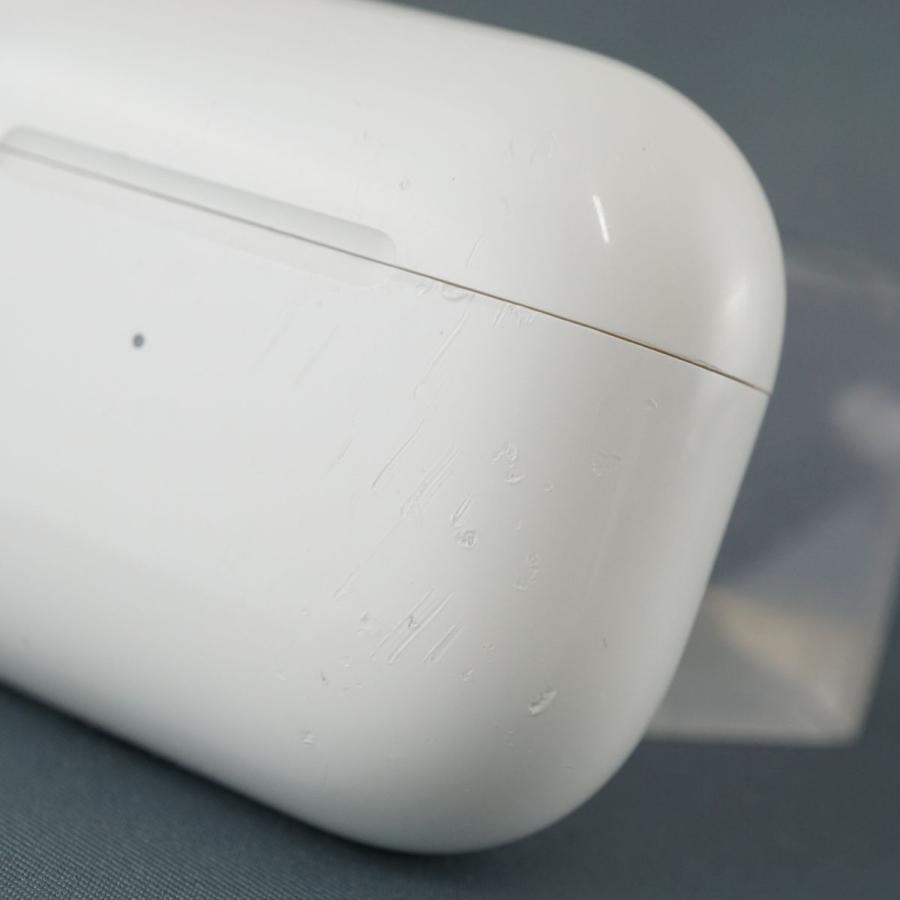 Apple AirPods Pro 充電ケースのみ USED品 第一世代 イヤホン Apple AirPods Pro 充電ケースのみ USED品 第一世代 イヤホン