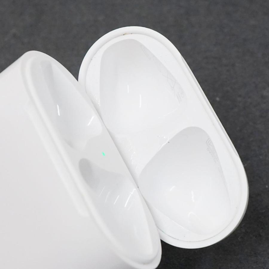Apple Apple AirPods with Charging Case エアーポッズ 充電ケースのみ