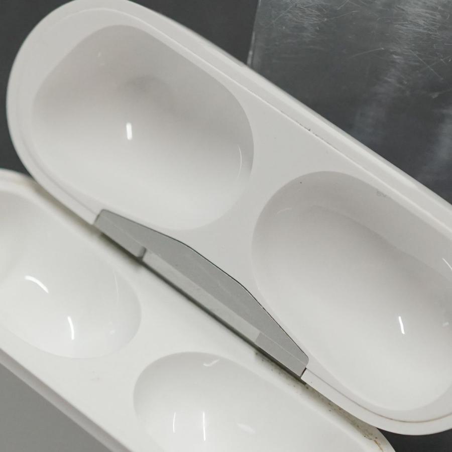Apple Apple AirPods Pro 1 充電ケースのみ USED美品 第一世代