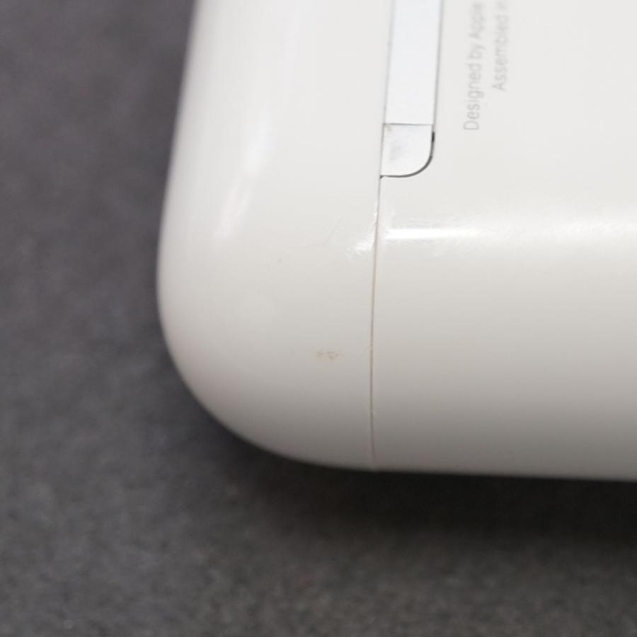 Apple Apple AirPods with Wireless Charging Case エアーポッズ 充電