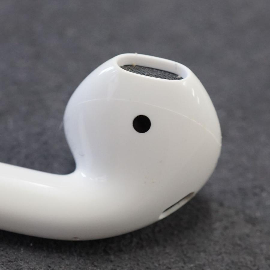 Apple 〇Apple AirPods エアーポッズ USED美品 左イヤホンのみ L Apple 〇Apple AirPods エアーポッズ USED美品 左イヤホンのみ L