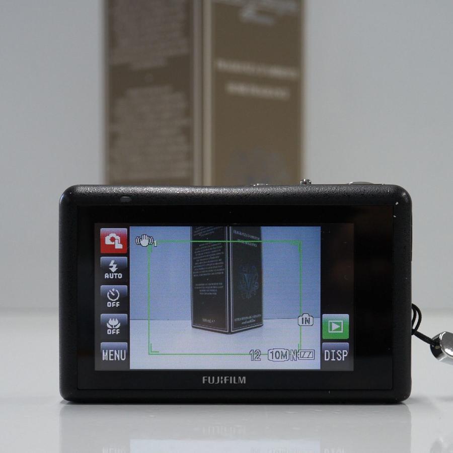 FinePix FUJIFILM Z300 USED美品 デジタルカメラ 本体＋バッテリー