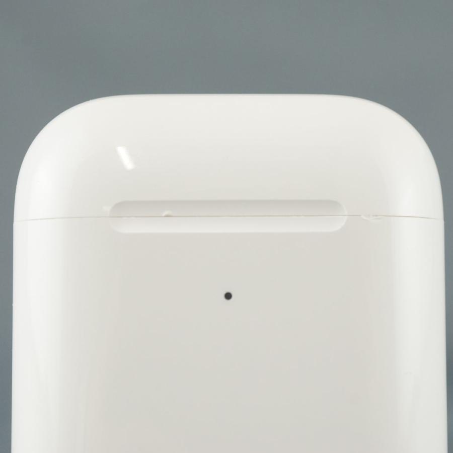 Apple Apple AirPods with Wireless Charging Case エアーポッズ 充電