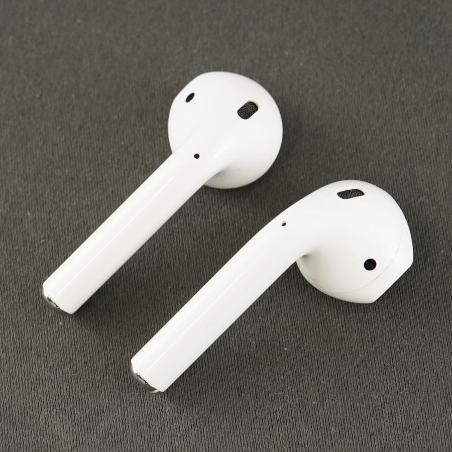 Apple AirPods with Charging Case エアーポッズ ワイヤレスイヤホン USED品 第二世代 Bluetooth MV7N2J/A 完動品 中古 T V9538｜wit-yshop｜03