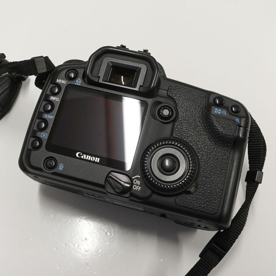 EOS 30D Canon ボディ USED美品 デジタル一眼レフカメラ 本体+
