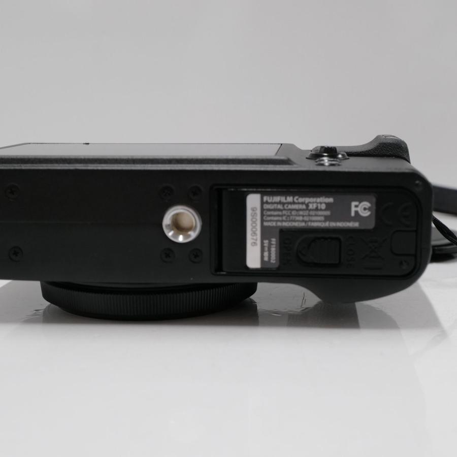 FUJIFILM（フジフイルム） XF10 富士フイルム USED超美品 コンパクト