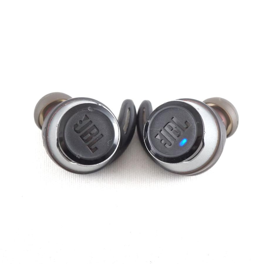 JBL（ジェイビーエル） JBL Reflect Flow ワイヤレスイヤホン USED美品