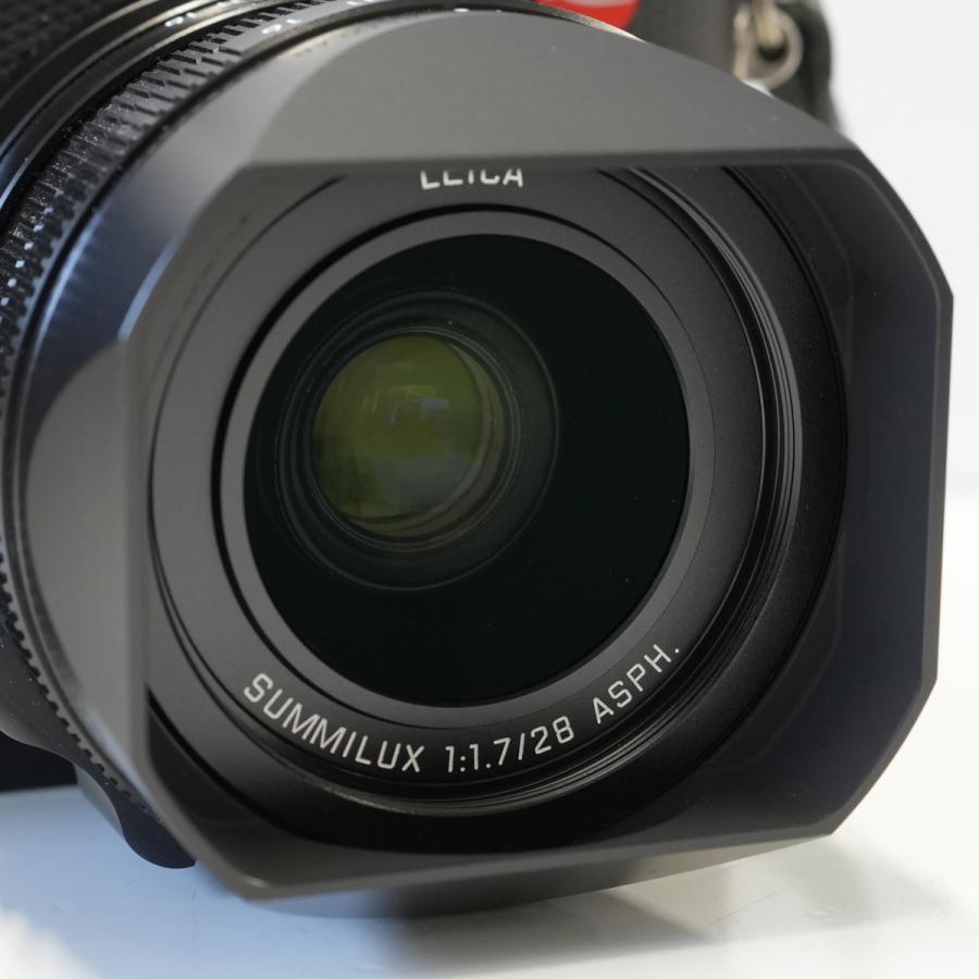 ライカ LEICA Q2 USED超美品 デジタルカメラ 本体+バッテリー ライカ LEICA Q2 USED超美品 デジタルカメラ 本体+バッテリー