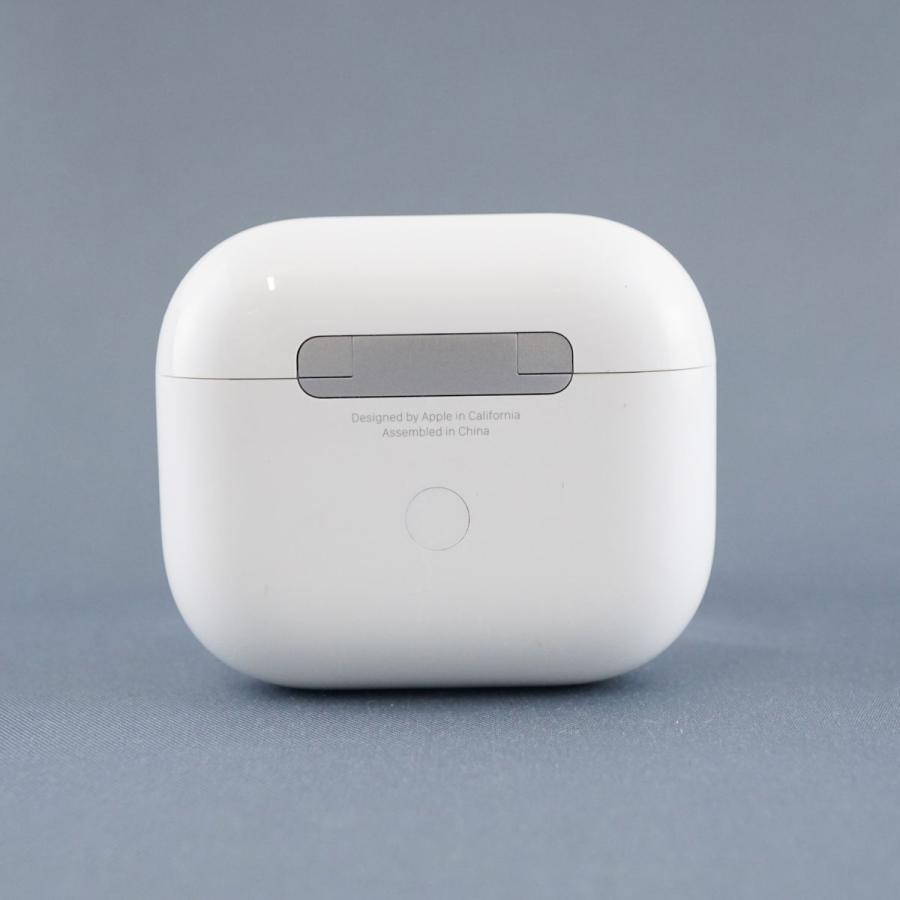 Apple AirPods 第三世代 MagSafe充電ケースのみ USED超美品 Apple AirPods 第三世代 MagSafe充電ケースのみ USED超美品