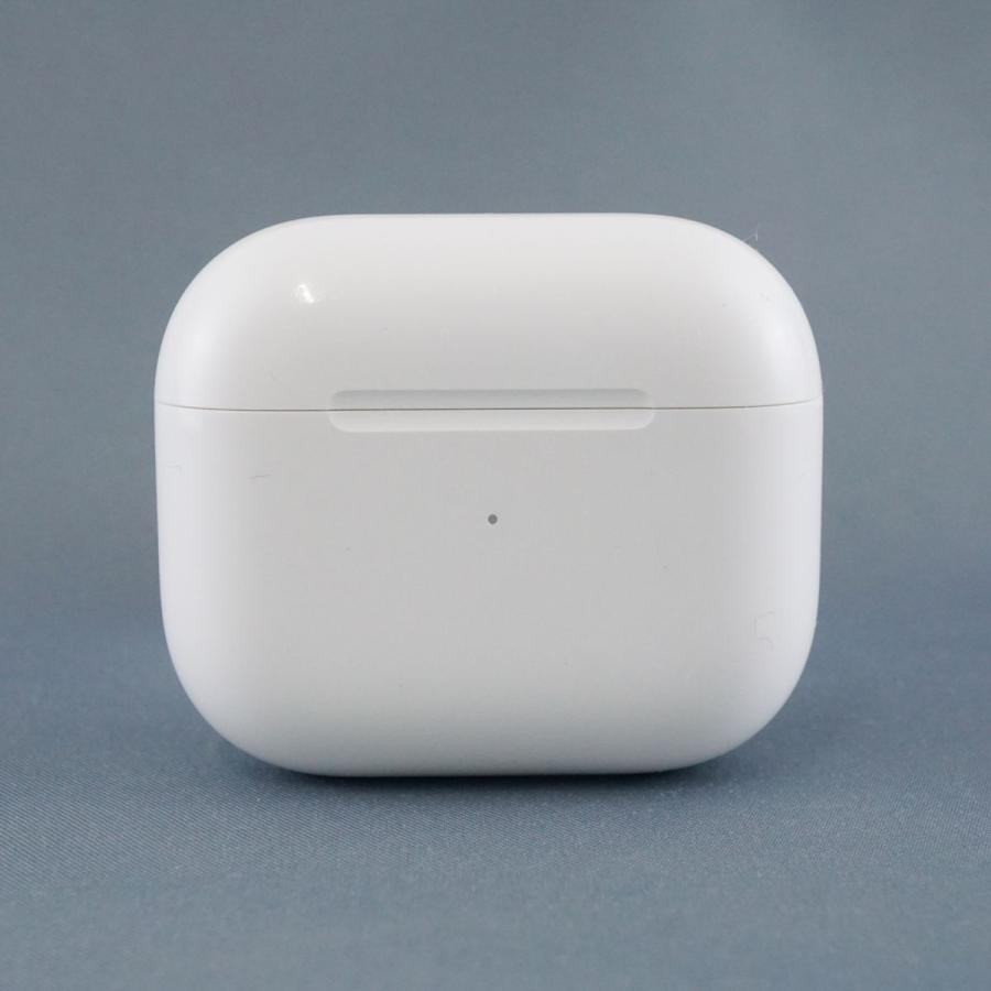 Apple AirPods 第三世代 MagSafe充電ケースのみ USED美品 A2566