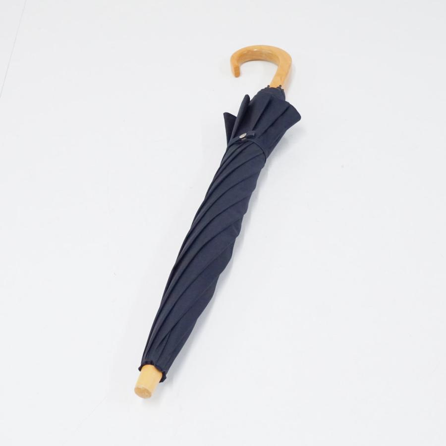 サンバリア100 完全遮光折日傘 USED品 2段折 無地 ネイビー 紺