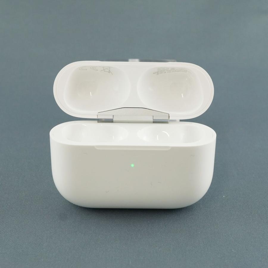 Apple 【在庫処分特価!!】Apple AirPods Pro 充電ケースのみ MagSafe