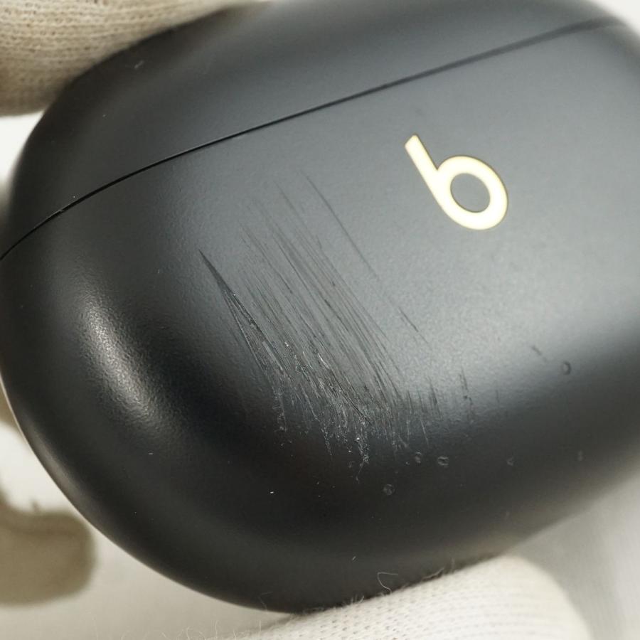 Beats by Dr. Dre Beats by Dr.Dre Studio Buds+ 充電ケースのみ USED