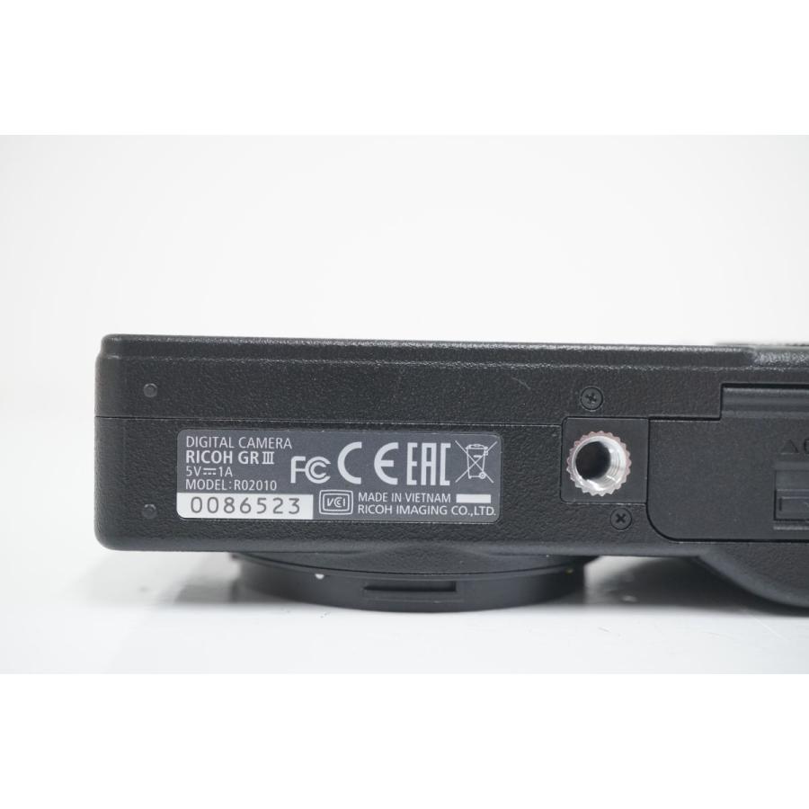 RICOH GR GRIII デジタルカメラ USED美品 本体+バッテリー SHOT数極少