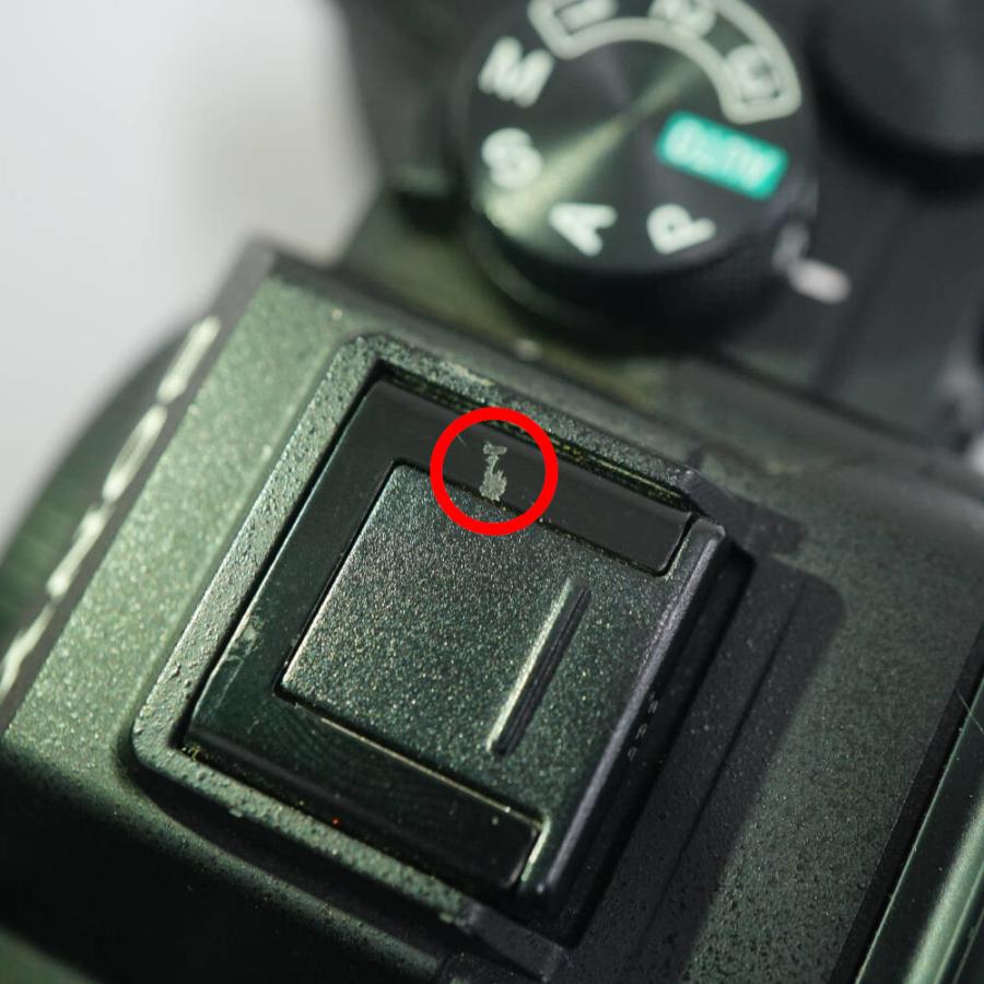 α7 SONY IV ILCE-7M4 ボディ USED品 本体+バッテリー フルサイズ