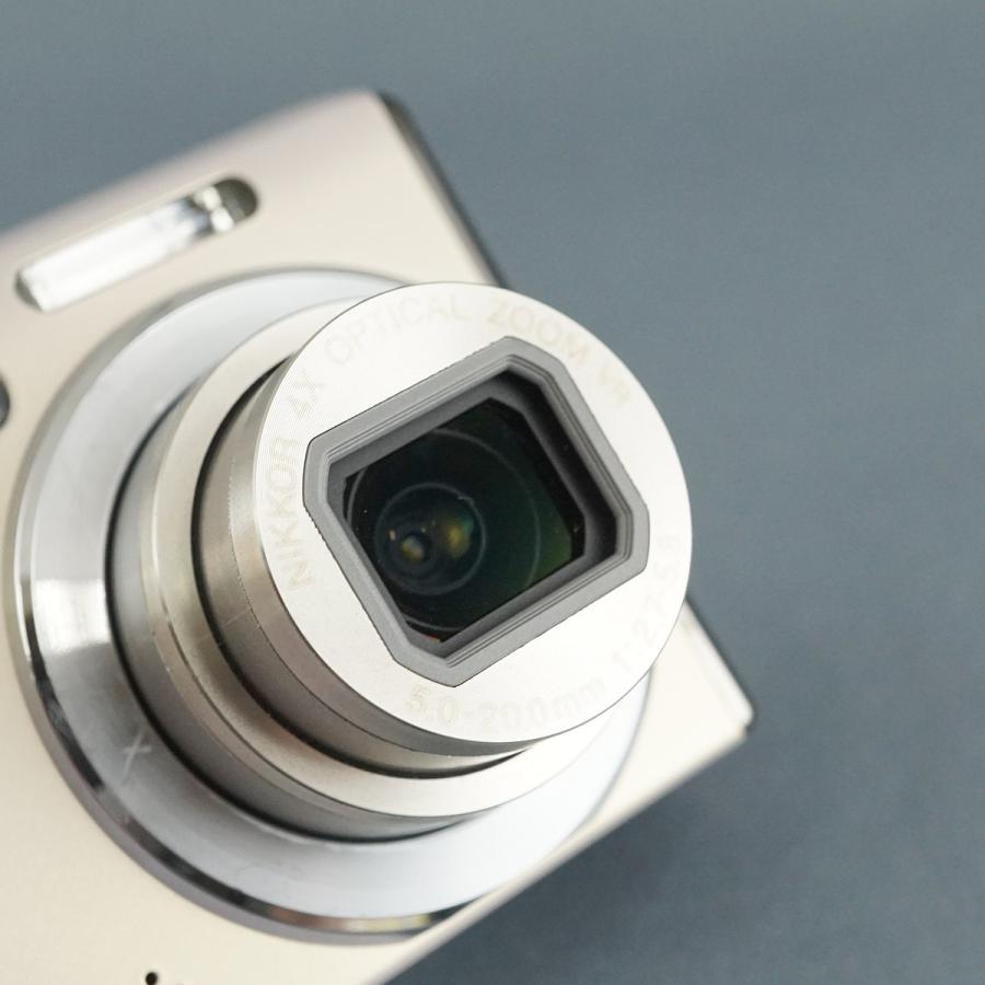 COOLPIX Nikon S620 デジタルカメラ USED美品 本体+バッテリー