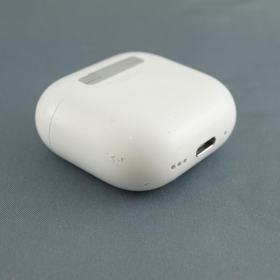 Apple Apple AirPods 4 充電ケースのみ USED品 ノイズキャンセリング
