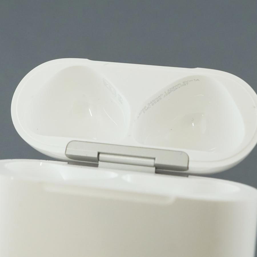 Apple Apple AirPods 4 充電ケースのみ USED品 ノイズキャンセリング