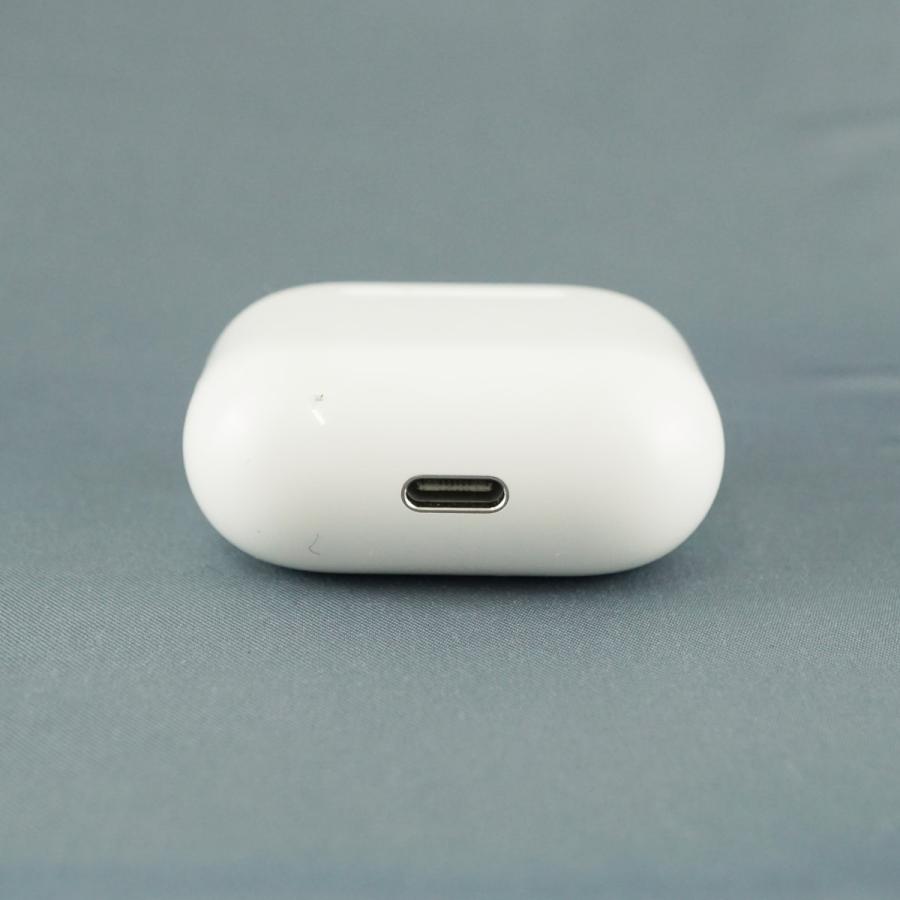Apple Apple AirPods 4 充電ケースのみ USED品 ノイズキャンセリング