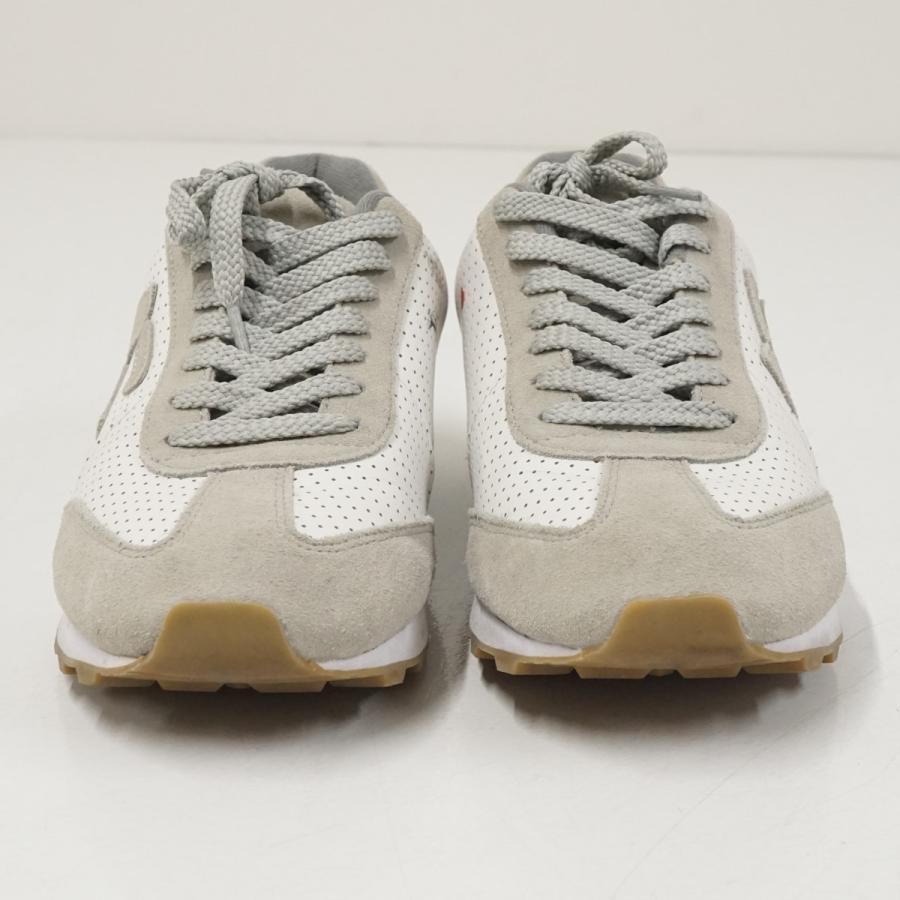 New Balance via SANGACIO にゅ〜ず サンガッチョ バンクシー