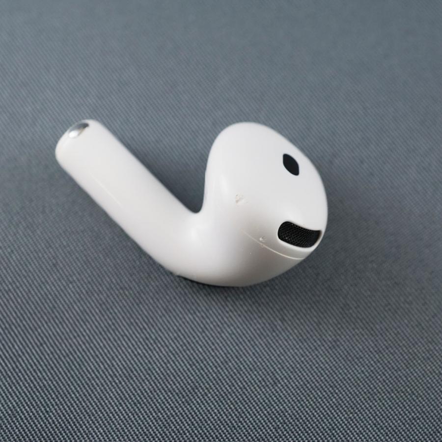 Apple Apple AirPods 4 右イヤホンのみ USED美品 ノイズキャンセリング