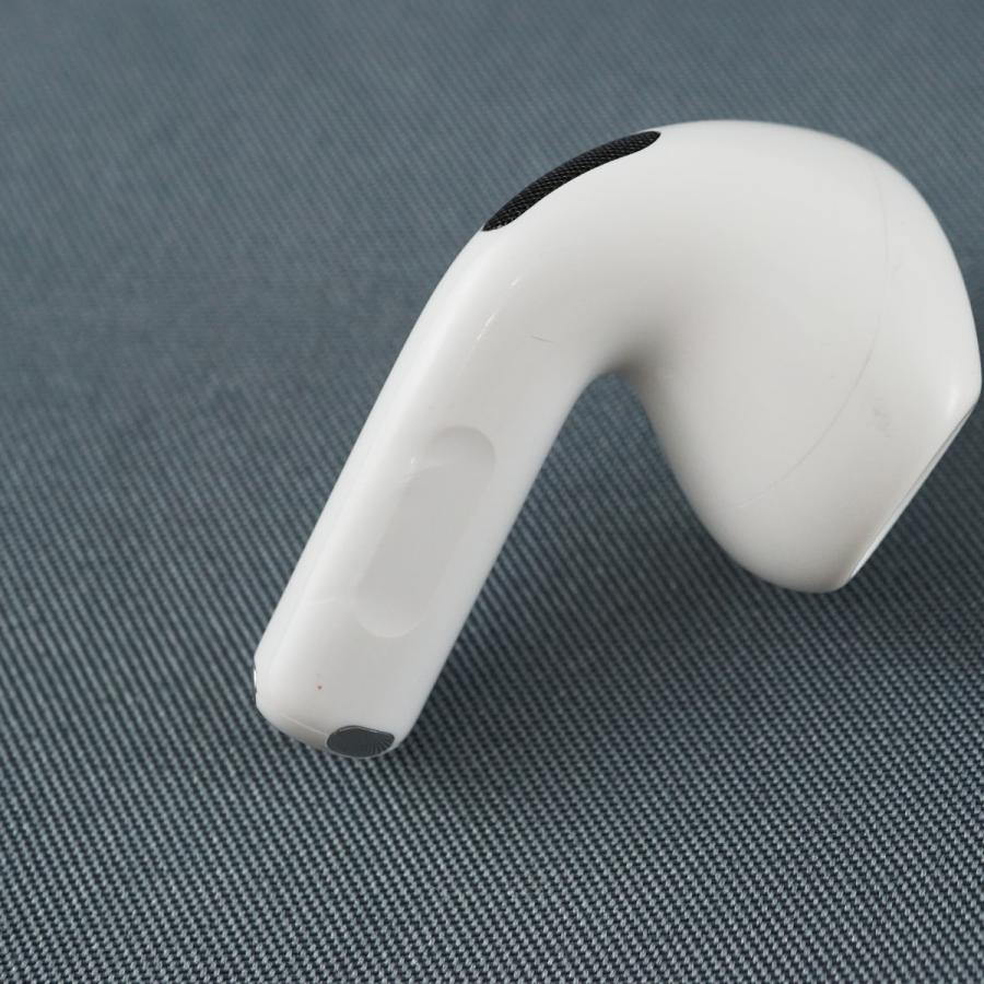Apple Apple AirPods 4 右イヤホンのみ USED美品 ノイズキャンセリング